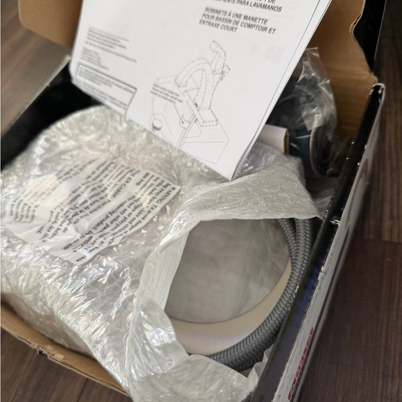 Delta Kahlo Single Handle Centerset Bathroom Faucet 15841LF-SP Brushed Nickel - Picture 4 of 4